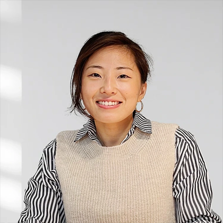 photo of sandra bae